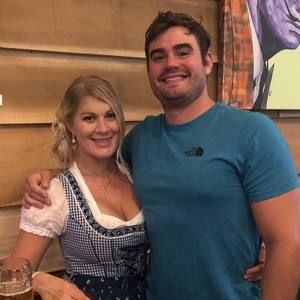 Meet your Posher, Raine